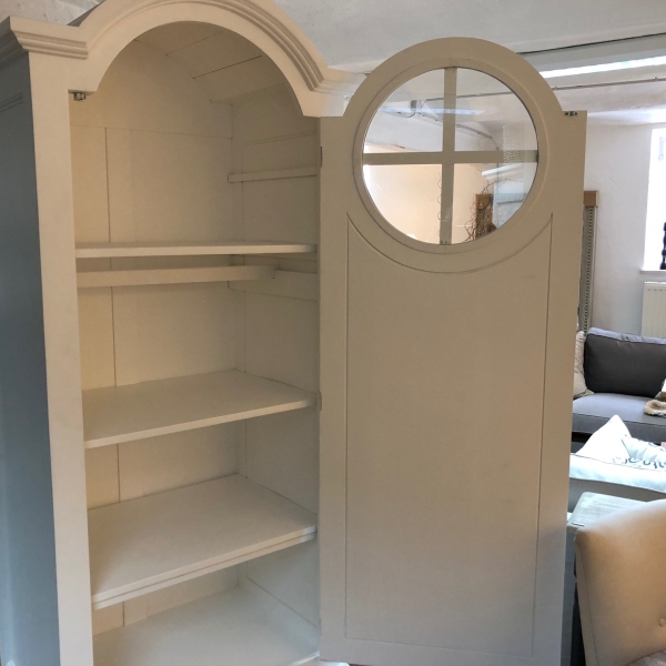 Kleiderschrank-Kleiderkommode-Garderobe-V2-0675
